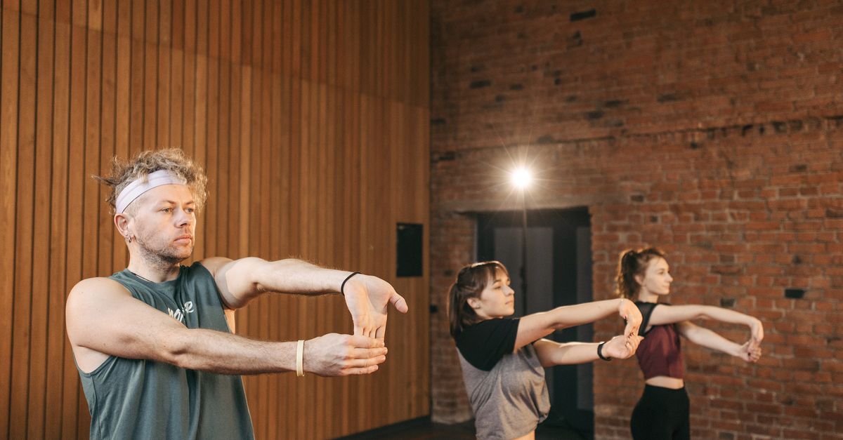 How to Create a Circuit Training Routine at Home